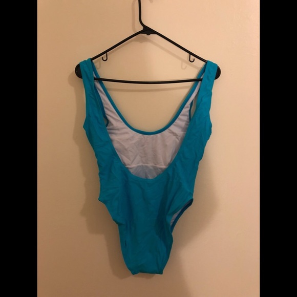 Mermaid Rave suit  🧜🏼‍♀️👙 - Picture 3 of 3